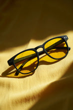 Load image into Gallery viewer, Foxy - Black / Yellow فوكسي - اسود / اصفر