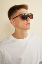 Load image into Gallery viewer, Clay - Transparent / Brown كلاي - شفاف / بني