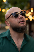 Load image into Gallery viewer, Pukka (M) - Black / Smoke بوكا - اسود / دخاني