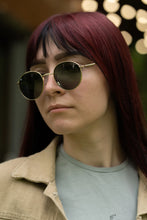 Load image into Gallery viewer, Yoyo (M) - Gold / Light Smoke يويو - ذهبي / دخاني اخضر