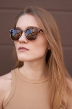 Load image into Gallery viewer, Pukka (M) - Tortoise / Brown بوكا - سلحفاة / بني