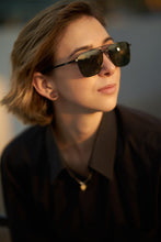 Load image into Gallery viewer, Aircel ايرسل - Black Light Smoke