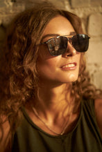 Load image into Gallery viewer, Aircel - Black / Smoke ايرسل - اسود / دخاني