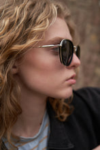 Load image into Gallery viewer, Blown - Silver black / Smoke بلوون - اسود / دخاني