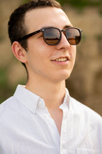 Load image into Gallery viewer, Lily زنبق - Tortoise Brown / Brown